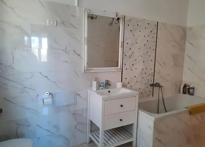 Old Town Boheme Apartment *