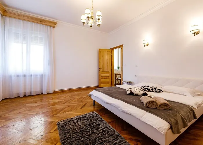 Old Town Boheme Apartment Timisoara